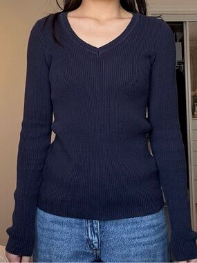 Brandy Melville Navy Blue Ribbed V-Neck Sweater